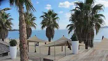 Best Holiday Hotel